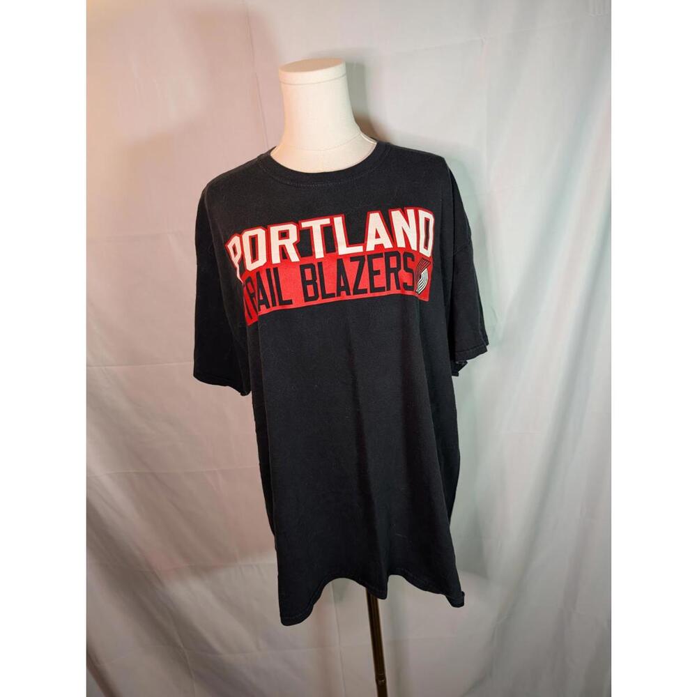 Portland Trail Blazers Damian Lillard #0 Black T-Shirt Men's XL